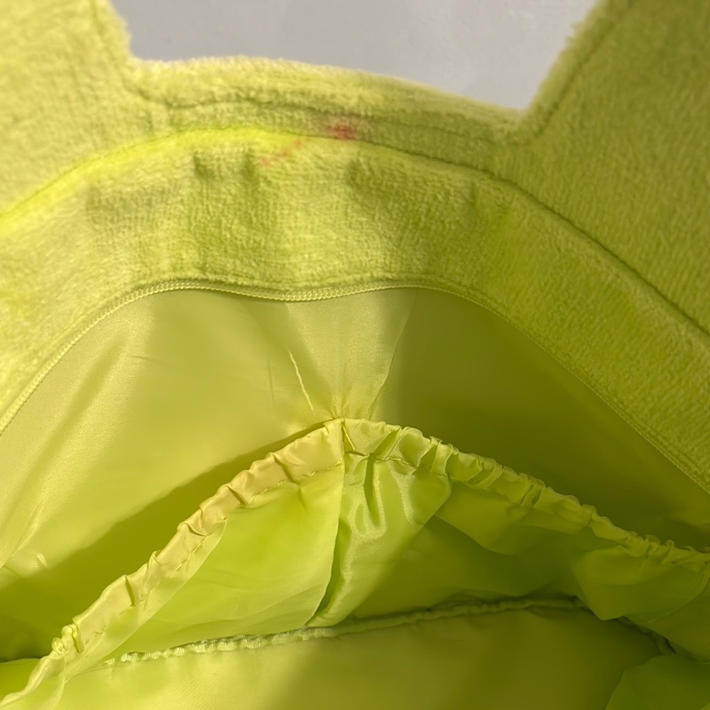 BEIS Lime Green Women's travel bag - Picture 9 of 9